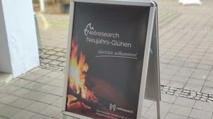 Aufsteller zum Neujahrglühen von Netresearch 2020