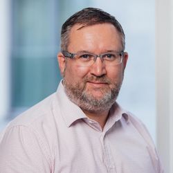 Tobias Kämpfe: Head of Unit E-Commerce