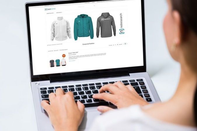 Individuelle OroCommerce-Demo mit B2B-Experte Holger