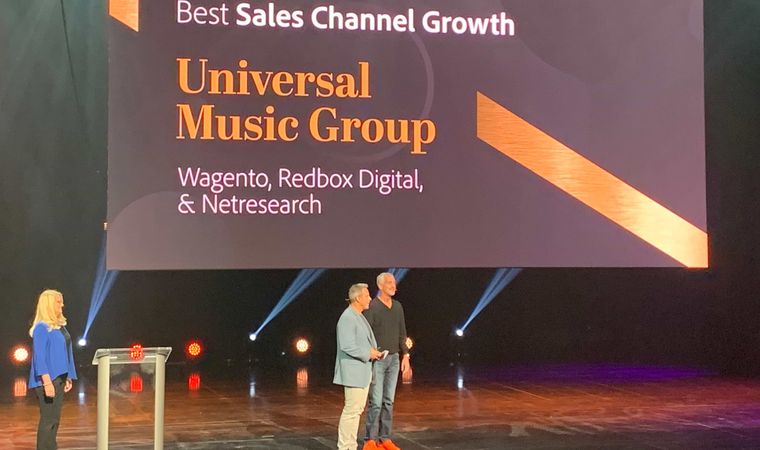 Bühne des Magento-Imagine-Excellence Award